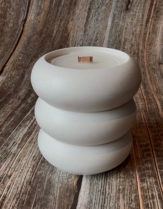 Contemporary Curve Candle